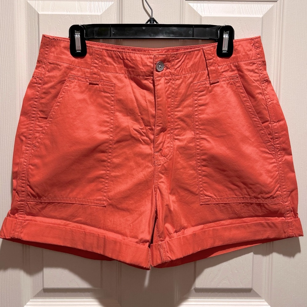 NWOT Calvin Klein Shorts, Size 29